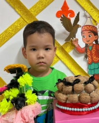 Байқауға қатысушы:  Шахмардан Әділет